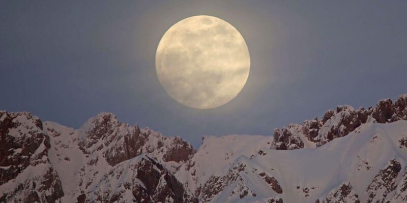 Why There will be No Full Moon in February 2018