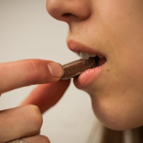 Healthy Benefits of Eating Chocolate